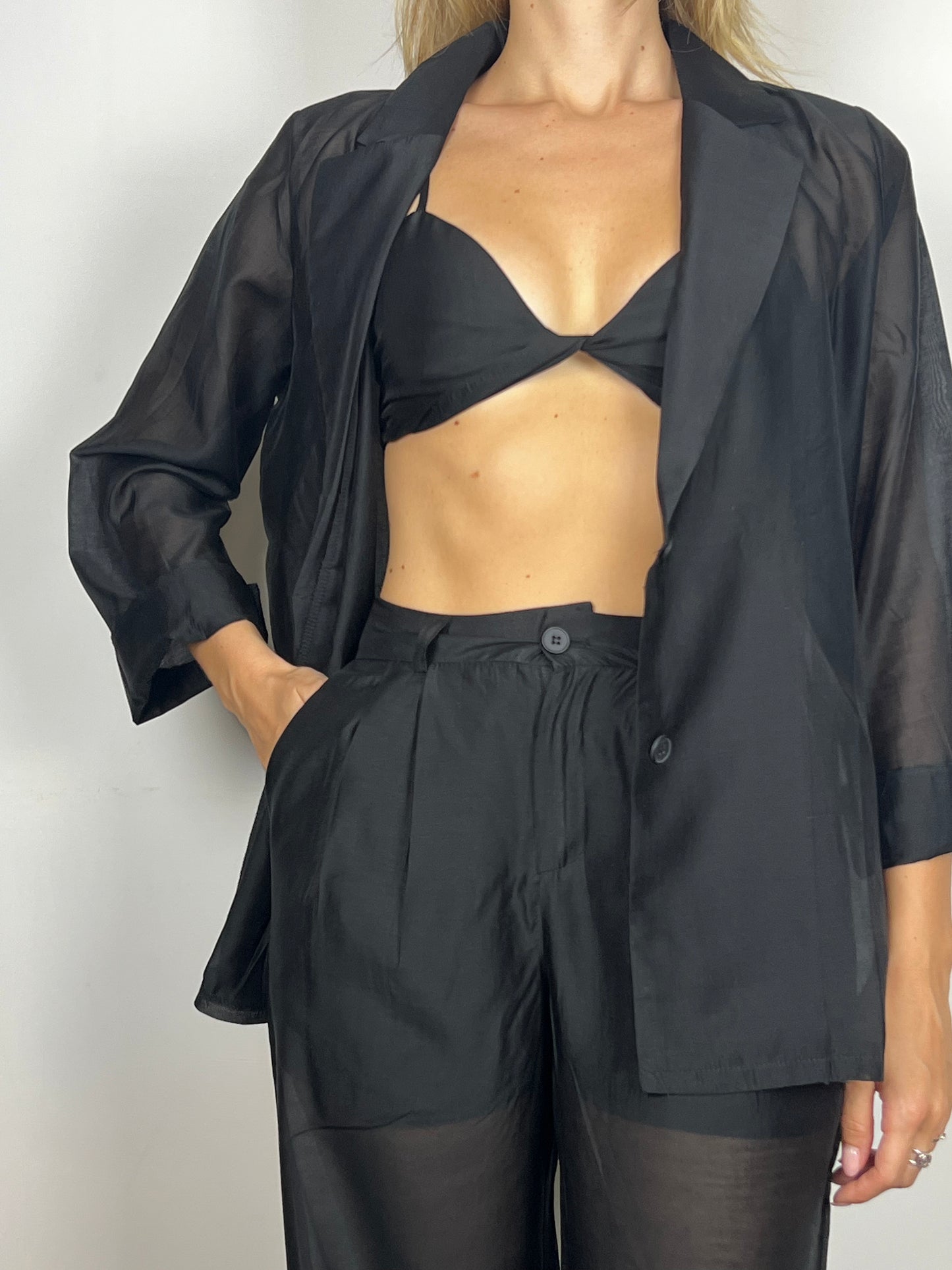 Total Black Coordinated Set