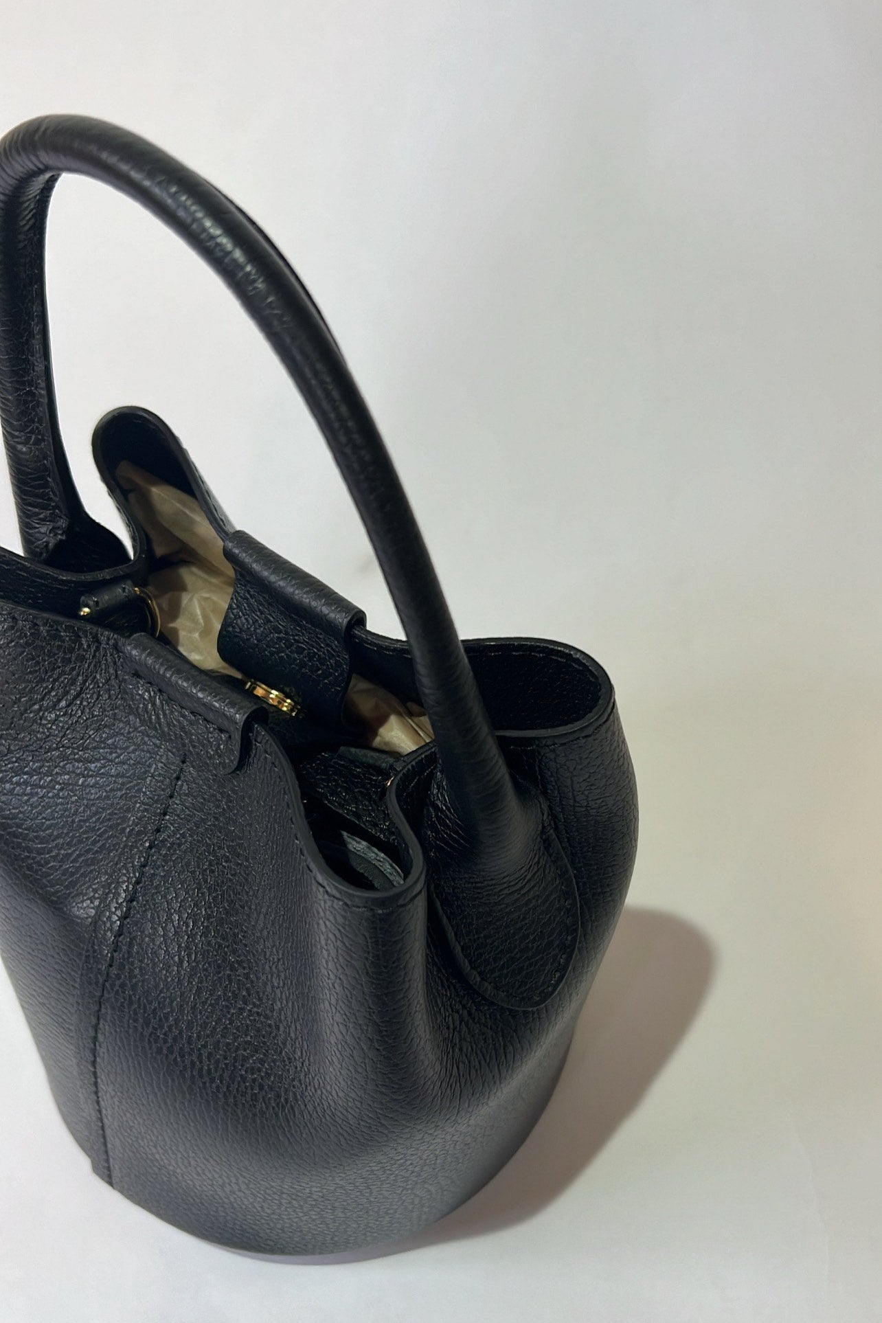 borsa secchiello pelle nero