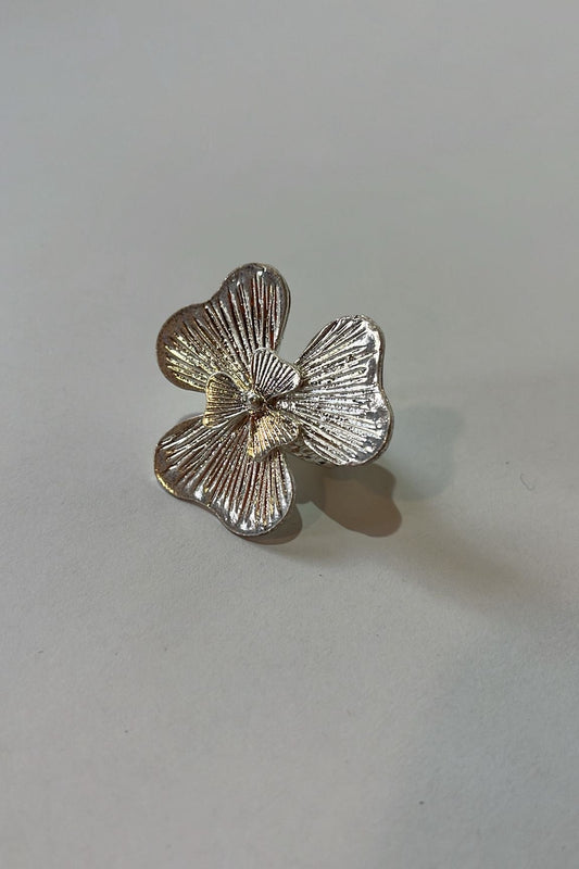 Anello Trifoglio