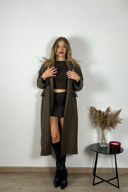 cappotto marrone autunnale